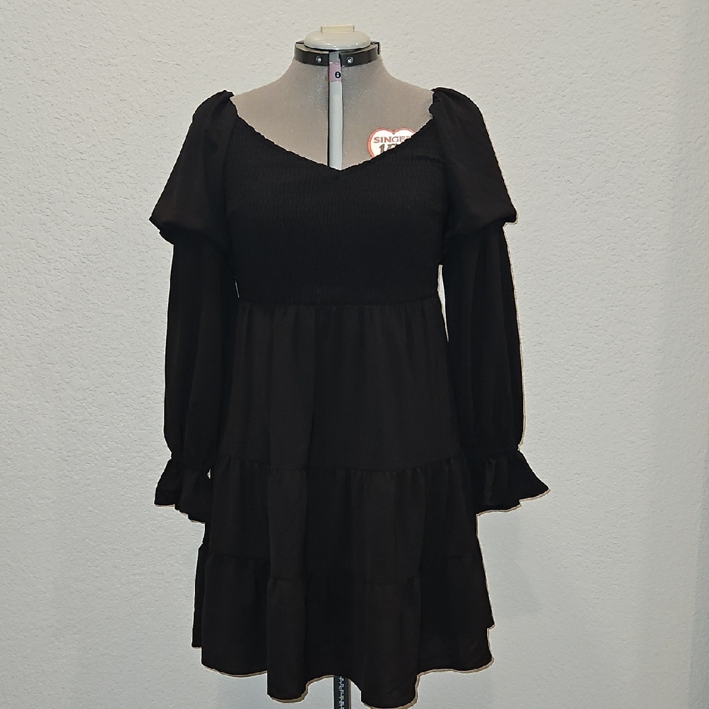 Chic Black Long Sleeve Dress